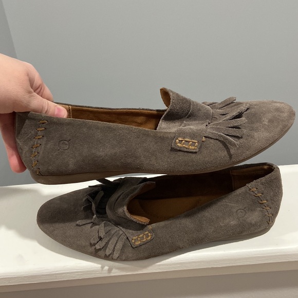 Born leather loafers with fringe beautiful gray EUC women's 9 - Picture 9 of 10